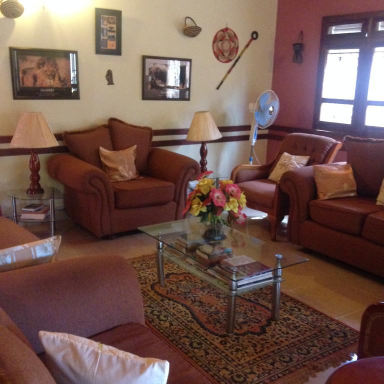 J Residence Motel Εντέμπε Εξωτερικό φωτογραφία